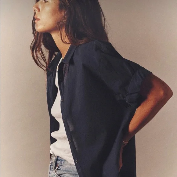 XiRENA Deep Blue Casual Button Down Shirt - Picture 2 of 7